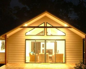 Braidwood Escape - Denmark - Building