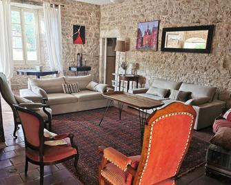 Villa de luxe à Salies + piscine privée - Carlus - Sala de estar