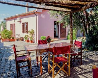 Farmhouse In Montalto Near The Sea - Montalto di Castro - Patio