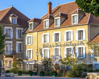 Hôtel Restaurant de la Poste et du Lion d'Or - Vezelay - Будівля