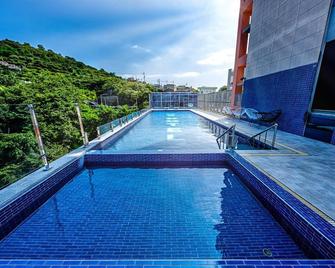 Hs Tourist Hotel - Yeosu - Piscina