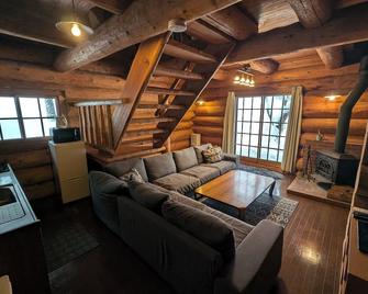 White Tree Lodge - Shinano - Living room