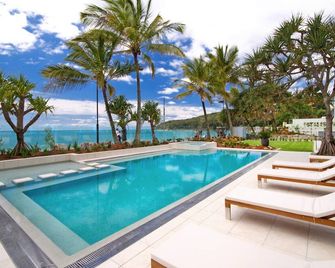 Fairshore 38 Beachfront Balcony - Noosa Heads - Zwembad