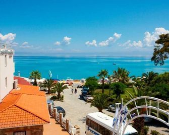 Hanioti Grandotel - Chaniotis