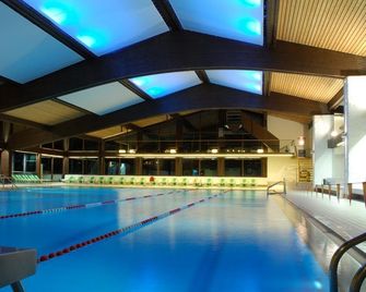 Cësa Panaval Apartments - Santa Cristina Valgardena - Piscina