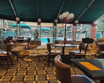Clarion Inn - Fort Collins - Restaurant