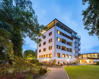 Hotel Rex - Bad Wiessee - Building