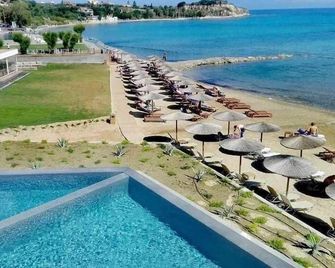 Tui Blue Caravel - Zante - Piscina