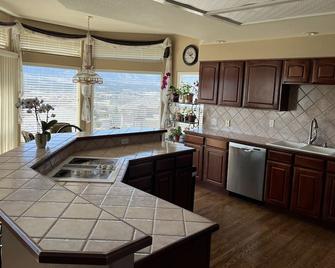 Amazing view of Pikes Peak - קולרדו ספרינגס - מטבח