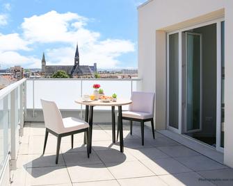 Zenitude Hôtel Résidences Reims - Reims - Balcon