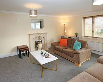 St Julians Place - Shrewsbury - Wohnzimmer