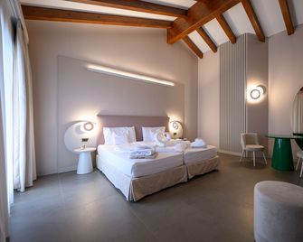 Villa Nicolli Romantic Spa Resort - Adults Only - ריבה דל גארדה