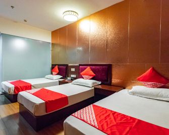 OYO Xinshuiyuan Hotel - Ναντσίνγκ - Κρεβατοκάμαρα