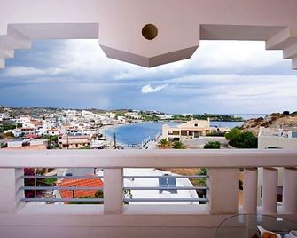 Scala Hotel-Apartments - Agia Pelagia - Balcony