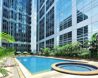 Harbour Plaza North Point - Hong Kong - בריכה