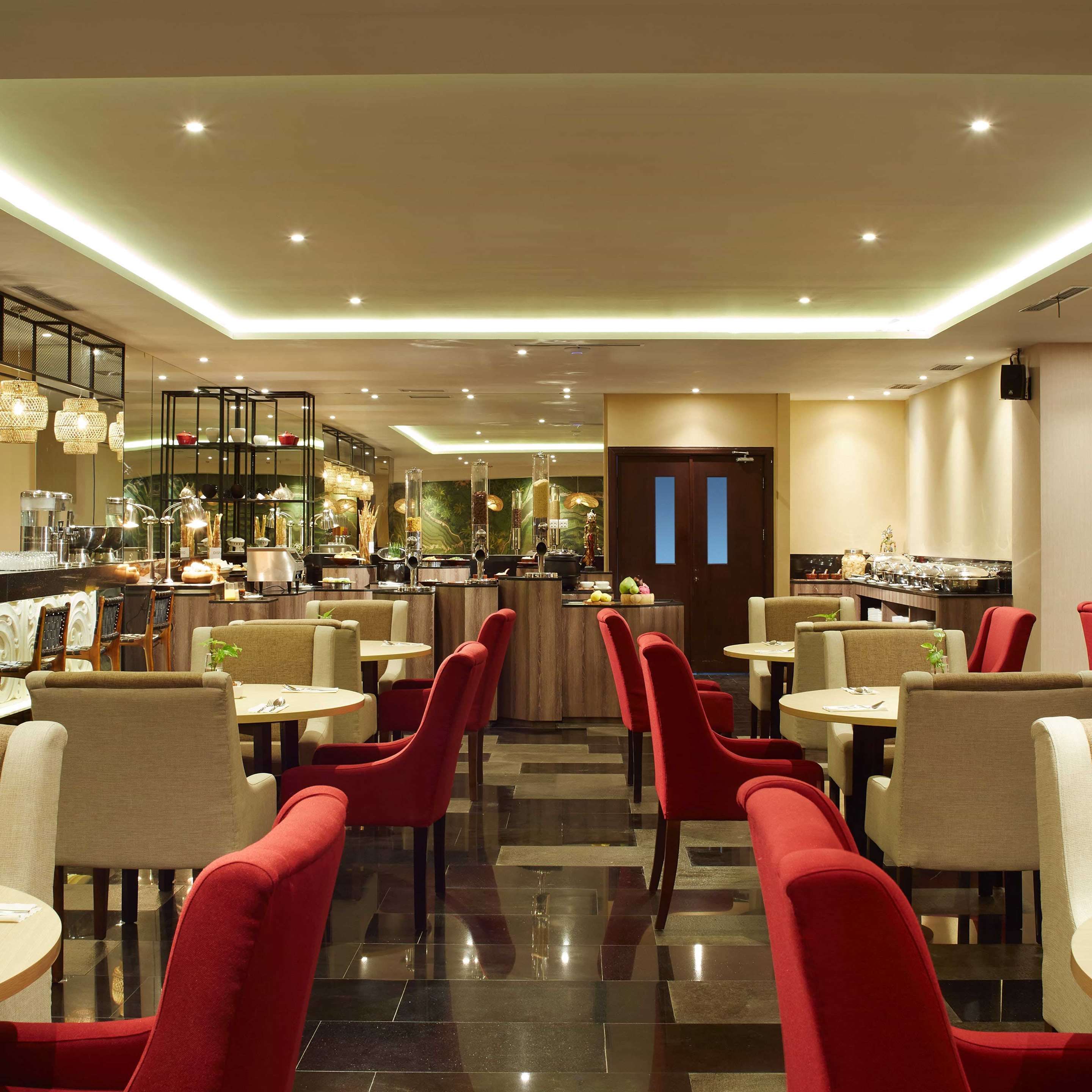 Four Star By Trans Hotel - Denpasar - Ristorante