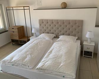 Locarno Centro Apartments - Locarno - Bedroom