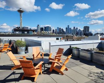 Queen Anne Retreat - 1 Blk From Cpa - Free Parking - סיאטל - מרפסת