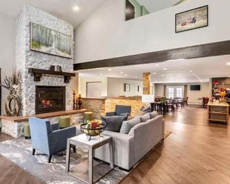 Ski, Hike, Relax in this Scenic Eagle-Vail Valley - 2 Units with Breakfast Incl. - Eagle - Salónek