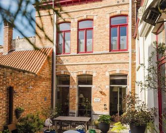 Asinello B&B - Bruges - Building