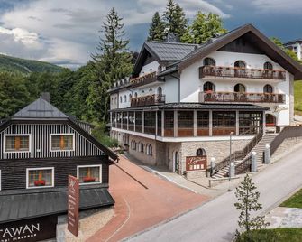 Wellness Hotel Windsor - Špindlerův Mlýn - Bangunan