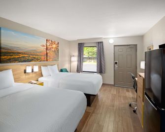 Days Inn by Wyndham Helen - Helen - Bedroom