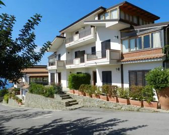 Residence Galati - Capo d'Orlando - Gebäude