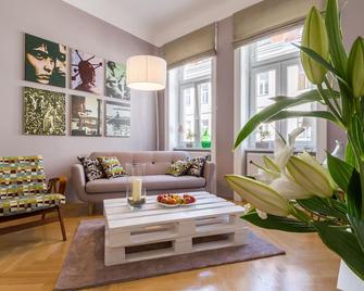 Apartment Vienna Your home abroad - Viena - Sala de estar