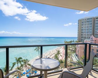 Outrigger Waikiki Beach Resort - הונולולו - מרפסת
