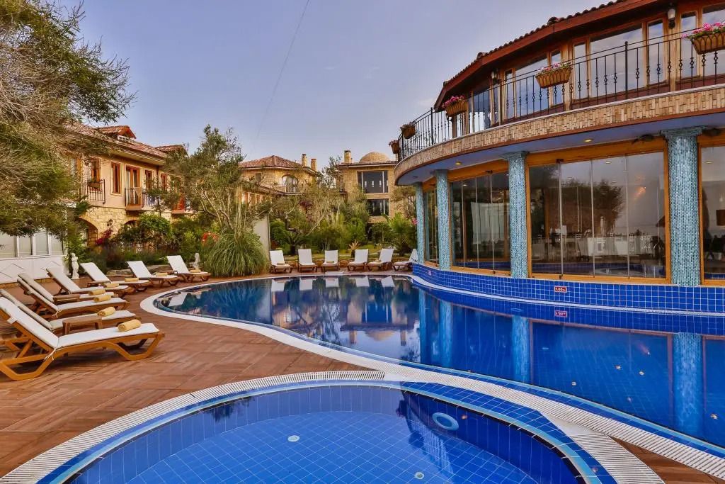 بالاس هوتل أوليف أودور