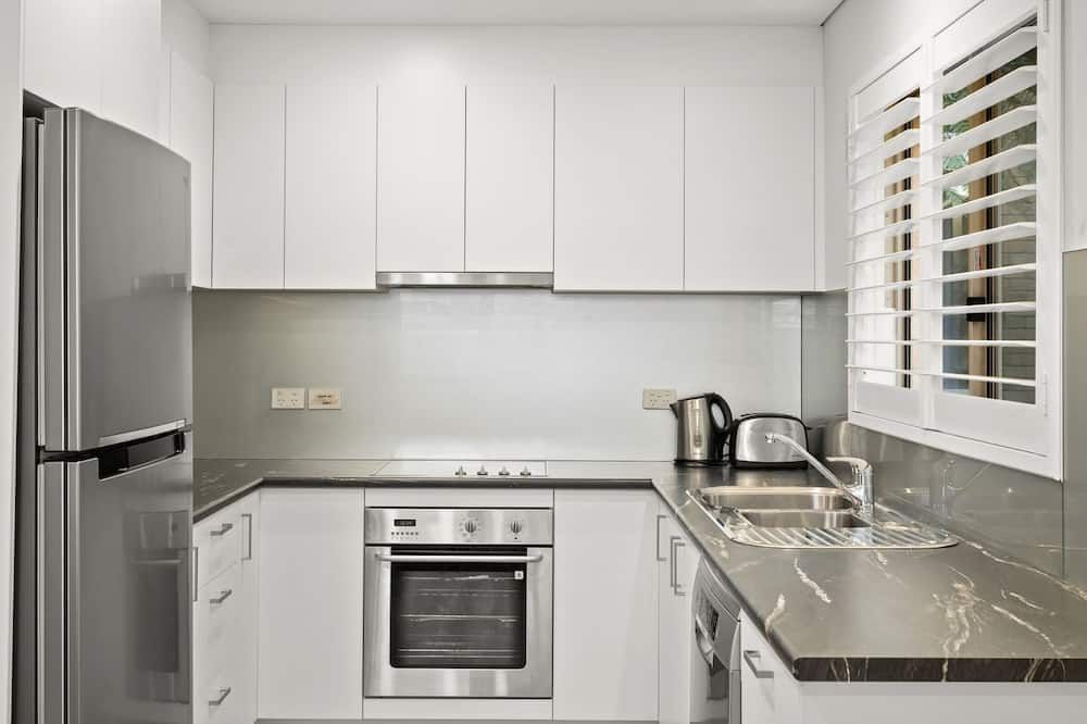 Cumbernauld #5 - Terrigal - Cocina