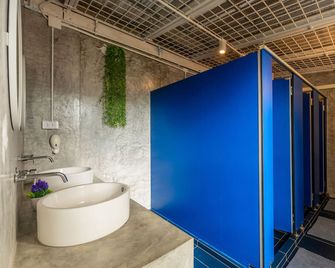 Marco Polo Phuket Poshtel & Bistro - Phuket