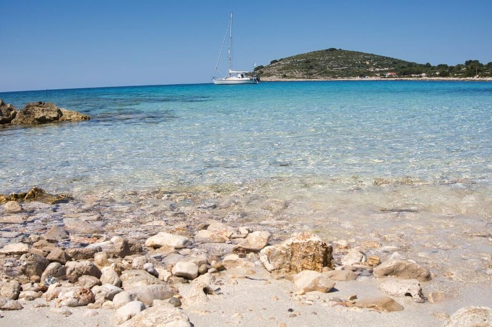 Moya Boutique Sleep - Drvenik Mali - חוף