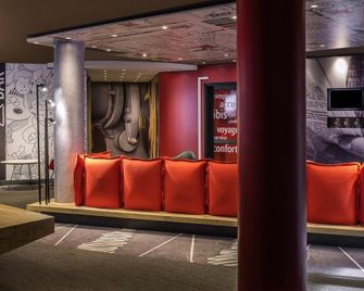ibis Paris La Défense Courbevoie - Courbevoie - Area lounge