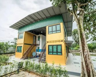 Sinar Eco Resort - Gelang Patah - Building