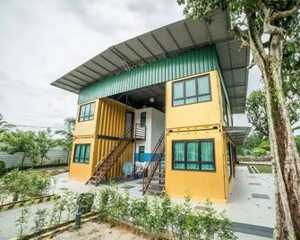 Sinar Eco Resort - Gelang Patah - Building