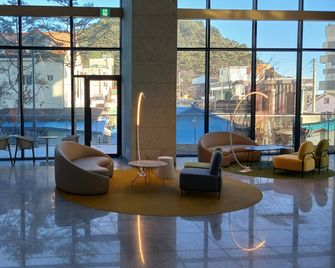 Surfresort Inn-The City Yangyang - Yangyang - Lobby