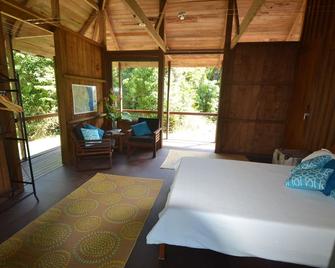 Noah Creek Eco Huts - Cape Tribulation - Bedroom