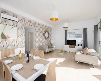 Villa Janubio - Playa Blanca - Sala pranzo