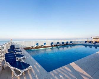 地中海花園度假酒店 - 阿爾巴阿德里亞蒂卡 - 阿爾巴·阿德里亞蒂卡 - 游泳池