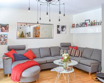 Cozy Home In Lammhult With Wifi - Lammhult - Sala de estar