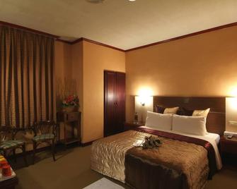 Golden Swallow Hotel - Hsinchu City - Bedroom