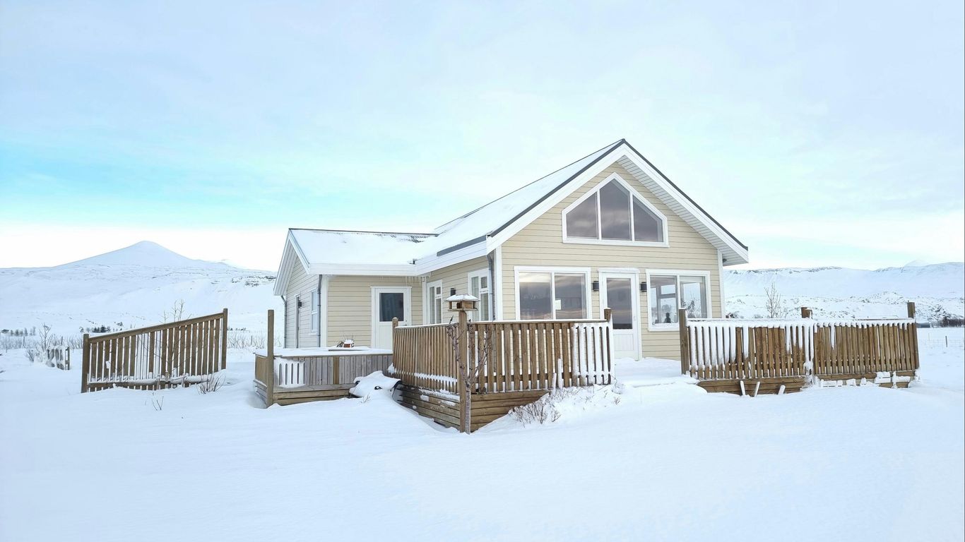 Miðhraun - Lava resort & Restaurant