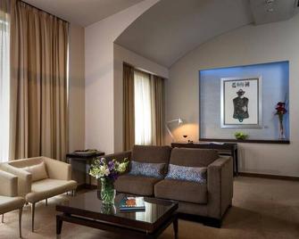 بوتيك هوتل تاون هاوس 27 - بلغراد - غرفة معيشة