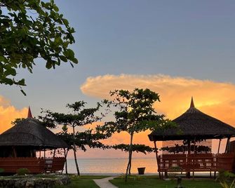 Takbo Beach Resort - General Luna - Extérieur