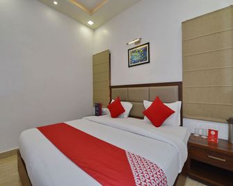 Oyo 11928 Hotel Ajmer Regency - Ajmer - Habitación