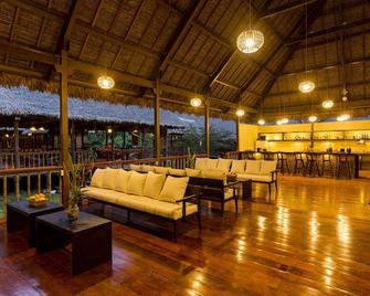 Tambopata Research Center - Yalu - Lounge