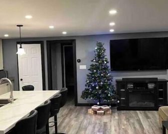 The south Bruce peninsula beauty - Wiarton - Dining room