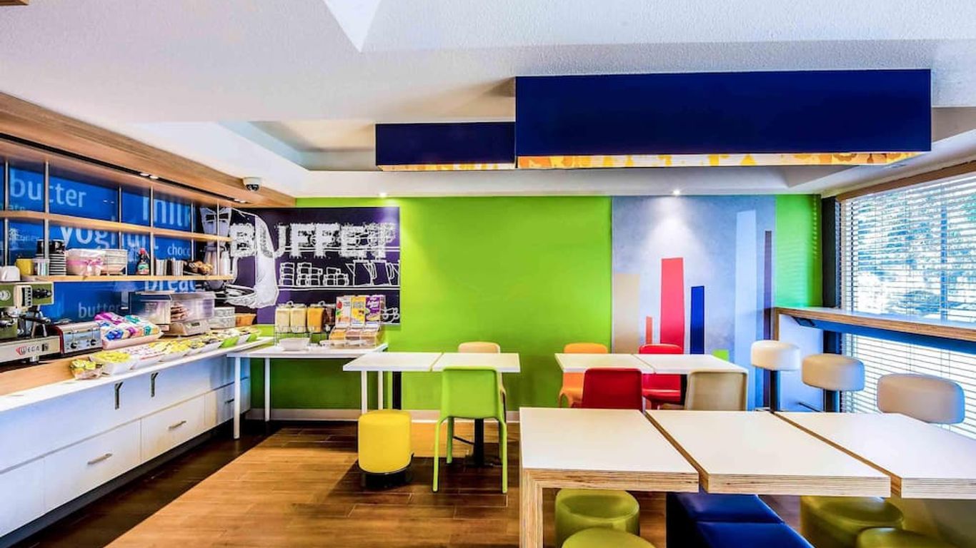 ibis budget St Peters