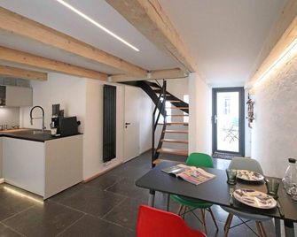 fewo1846 - Lille hus - reizvolles Kapitänshäuschen am Hafen über 3 Ebenen - Flensburg - Spisesal